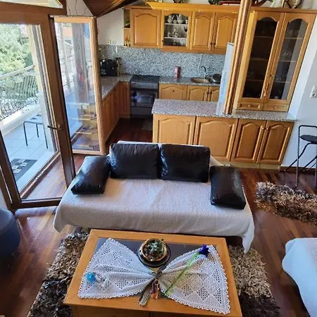 Xanthi's House Apartment Poros (Kefalonia)